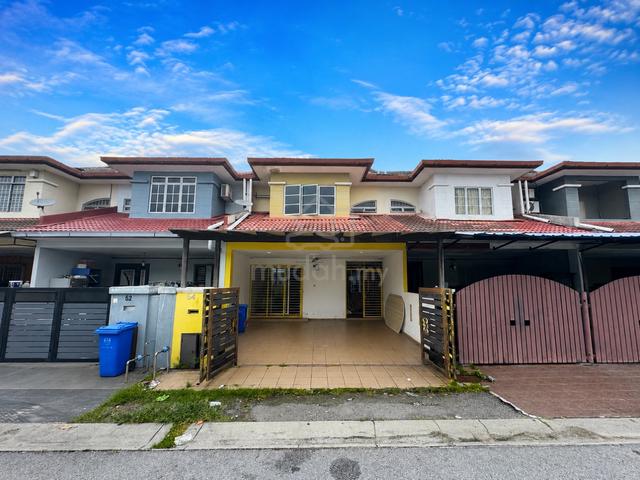 RUMAH CANTIK 🔥 di Jalan Pluto Seksyen U5 Subang Bestari 1