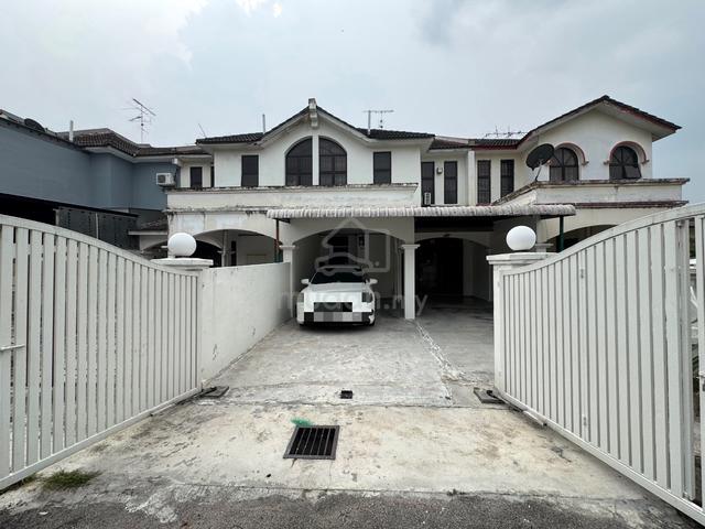 Double Storey Terrace House Jalan Saga Taman Desa Cemerlang 4 Bed 1
