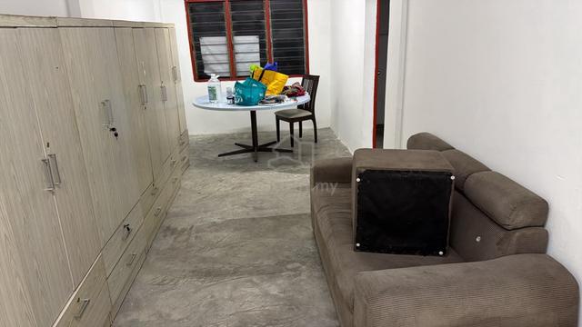Flat PKNS Seksyen 7 Shah Alam 1