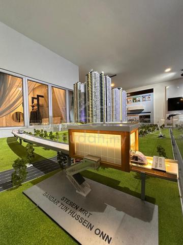 Residensi Naluri @Mahkota Cheras 1