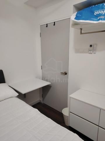 Middle Room Fully Furnished โ Ready to Move In! 1