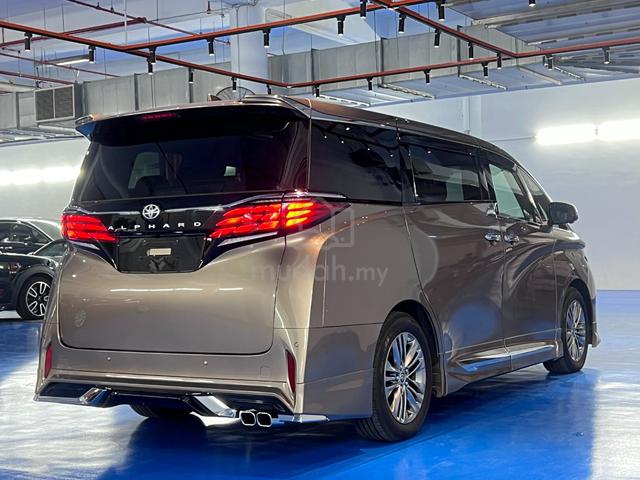 2023 Toyota ALPHARD 2.5 Z Gold Modelista Bodykits - 2