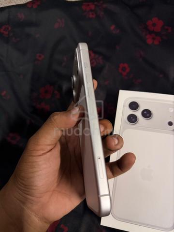 iphone 17 promax - photo 3 of 5