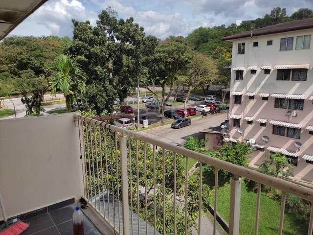 Seksyen 2 Wangsa Maju Flat 3