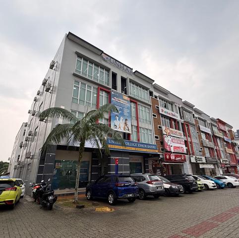 Bandar Baru Seri Alam @ Masai 4 Storey (End Lot) Shop (2nd & 3rd Floor 1