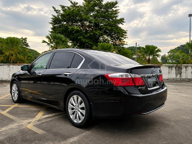 Honda ACCORD 2.0 VTi-L (A) Honda Service on time - 3