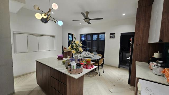 Cantik Reno 40x80 Endlot House 2sty Cahaya Spk Shah Alam Sek U9 Dash 1
