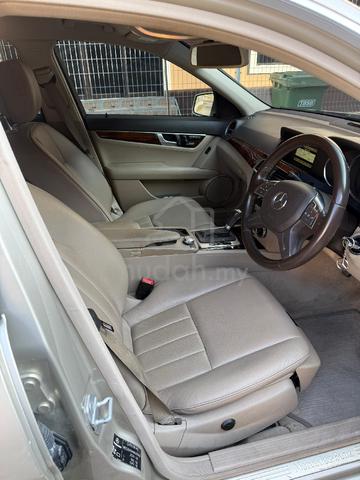 2012 Mercedes Benz C200 CGI BlueEFCY - 5
