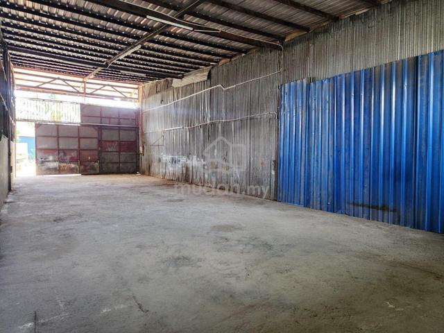 Menggatal, Warehouse / Storeroom / Workshop 1