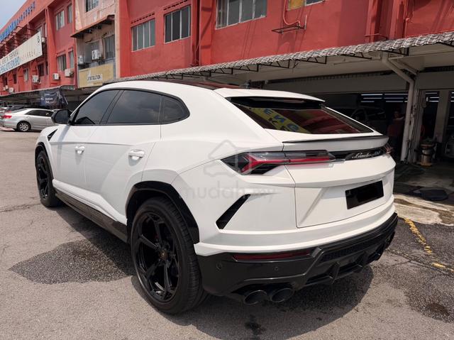 2019/2023 Lamborghini URUS 4.0 (A) V8 5 Doors - 5