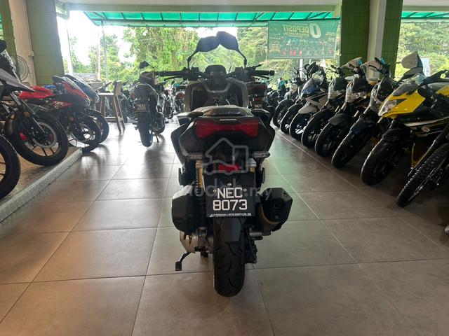 Honda ADV 160 - photo 3 of 6