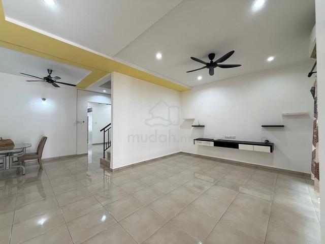 Botani Double Story House For Rent 💰 ✅ 2 1