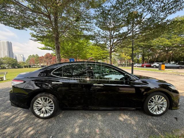2019 Toyota CAMRY 2.5 V (A) - 3