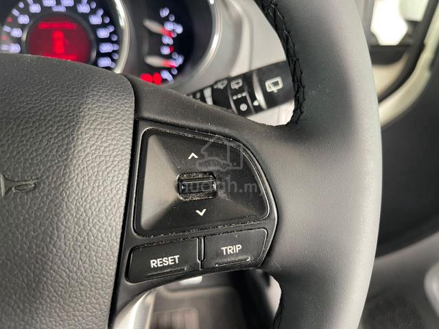 2015 Kia RIO 1.4 SX HATCHBACK FACELIFT (A) SUNROOF - 5