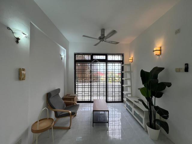 Eden Seaview 1