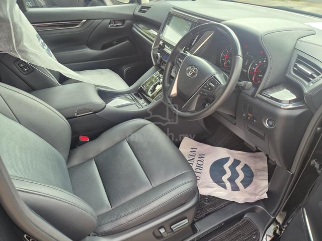 2022 Toyota ALPHARD 2.5 SC SUNROOF/GRD4.5/13K KM - 5