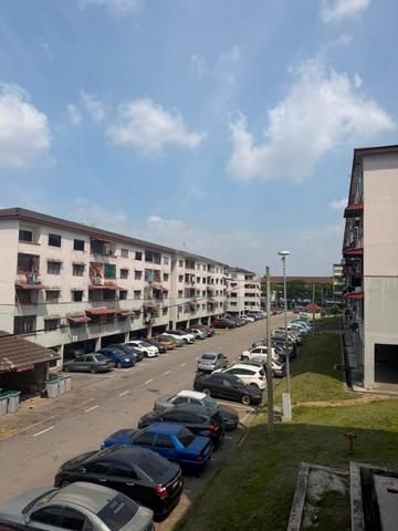 Tasek Seri Alam 1