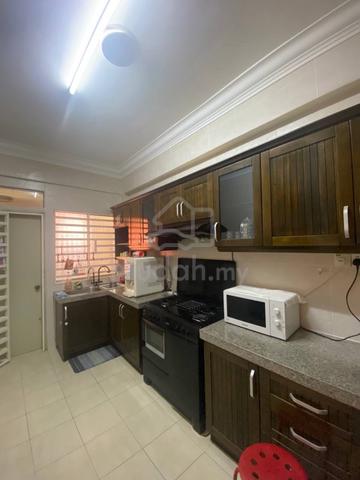 FULLY FURNISHED, 4R4B End Lot 2 Storey Alam Budiman Near Setia Alam 1