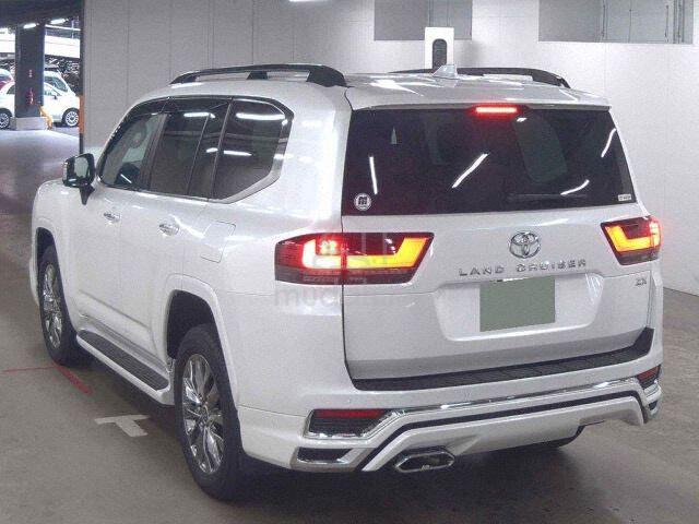 2025 BOOKNOW Dgitalmete Toyota LANDCRUISER 3.5 ZX - 2