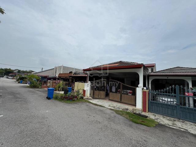 Single storey house Seksyen 17 Shah Alam 1