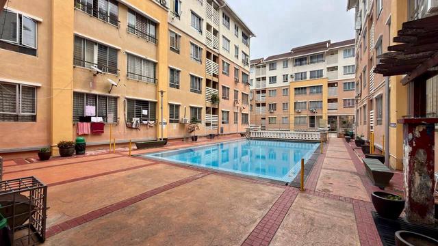 Laman Suria (Kajang) 1
