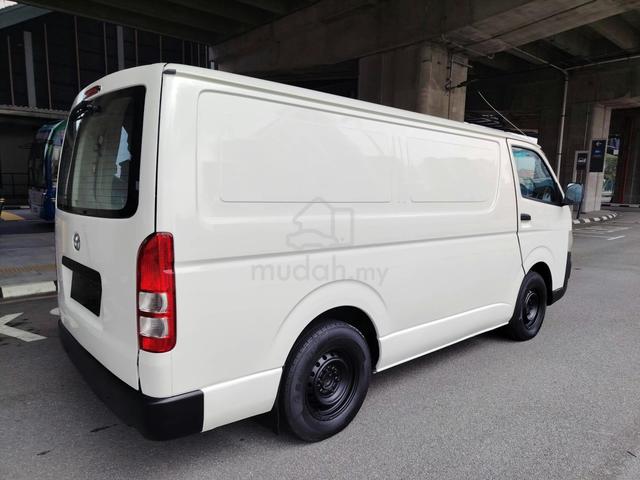 2009 Toyota Hiace 2.5 (M) Panel Van - 3