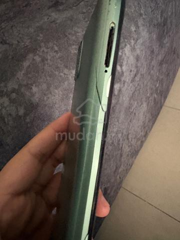 Carousel Image