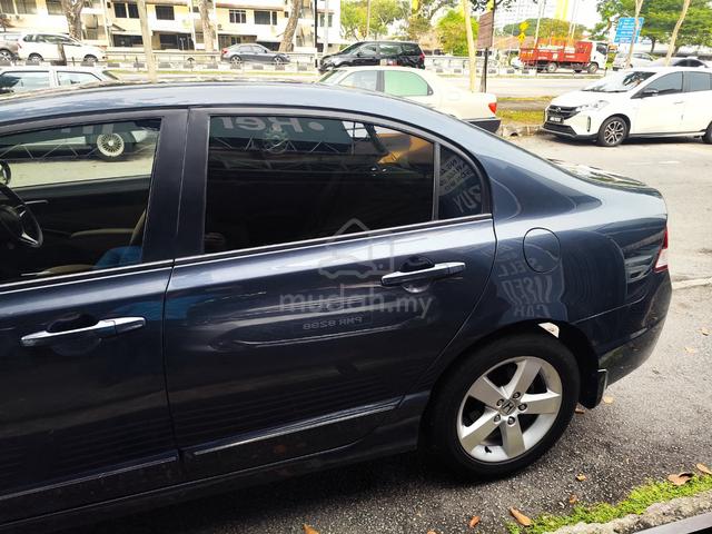 2010 Honda CIVIC 1.8 I-VTEC (A) - 4