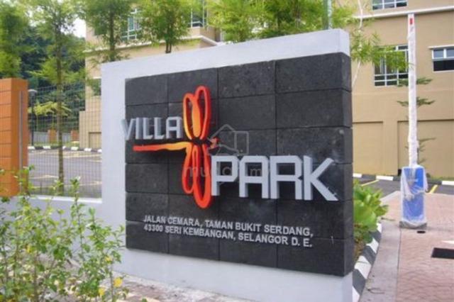 Villa Park 1