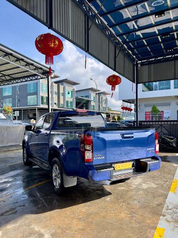 2022 Isuzu D-MAX AUTO PLUS 1.9L (A) - 5