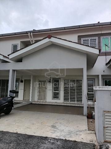 rumah 2 tingkat untuk disewa BBSAP setiawan 1