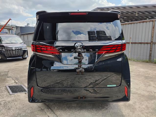 SIDE STEP HUD 2025 Toyota ALPHARD 2.5 Z BEST DEAL - 4