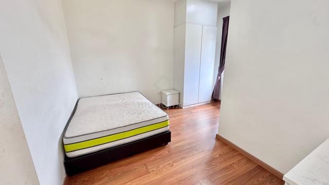 Nusa height room for rent @ Gelang Patah(infront got bustop to Tuas ) 1