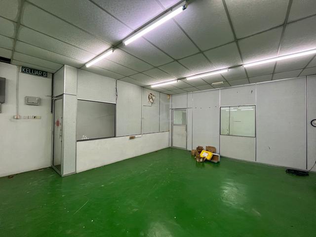 1st Floor Shoplot Taman Kristal Near Shahab Perdana Mergong For Rent 1