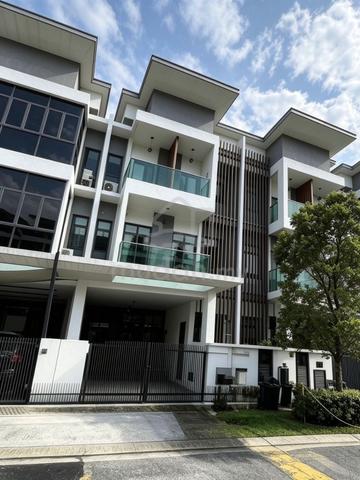 Renovated Reflexion Pool Villa Bandar Nusaputra Timur Puchong South 1