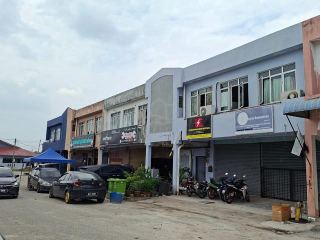 Double Storey Warehouse / Shop Jln. Gambang Kuantan 1