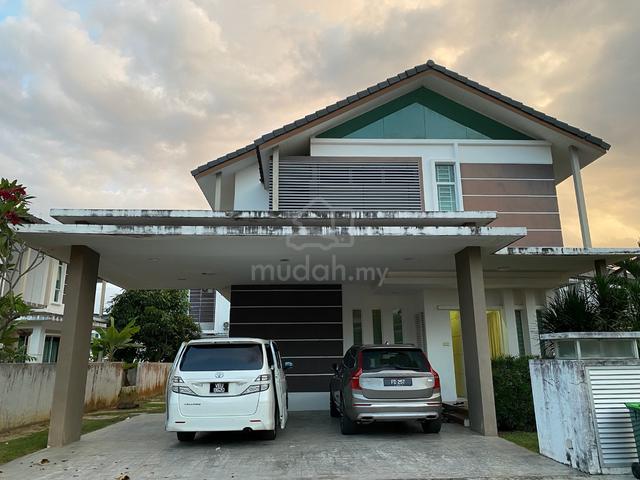Fully Furnished Double Story Bungalow - Darulaman Lakehome 1