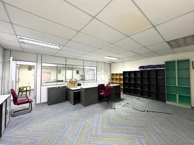 READY MOVE IN🔥Shop Office Taman Sri Kenari, Kajang 1