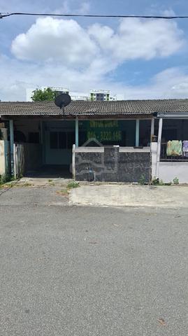 1Story House at Tmn Sri Intan, Jalan Reko Kajang
1