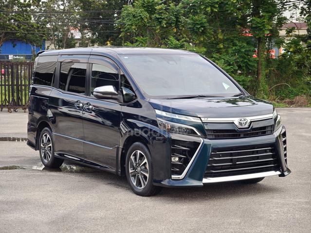 2021 Toyota VOXY 2.0 ZS KIRAMEKI III (A) - 1