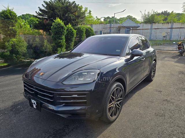 2023 Porsche CAYENNE 4.0 S COUPE (A) - 1
