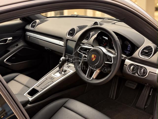 2025 Porsche 718 2.0 CAYMAN | GRED 6A | HighLoan - 5