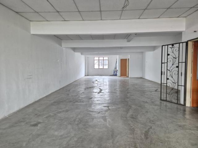 Banting, Taman Banting Baru, 1st Floor Office For Rent 1