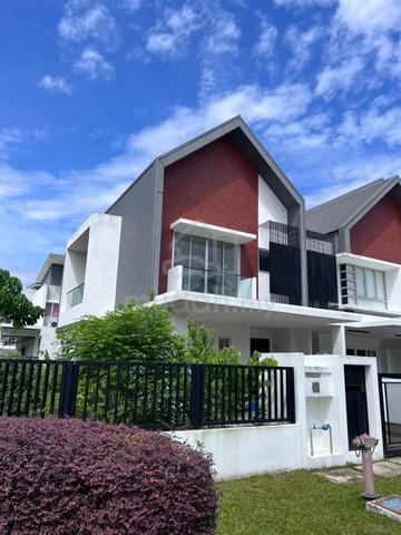 Face Empty. 2 Storey Endlot land,Danau Ceria 1, Gamuda Garden Kuang 1