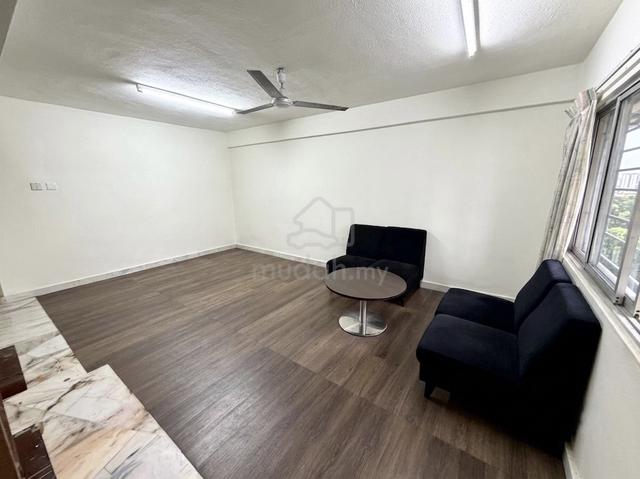 Pandan Terrace Apartment (Pandan Perdana) 1
