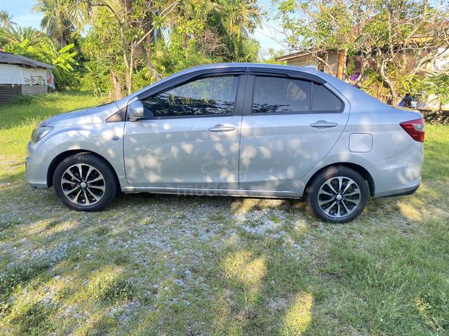 2017 Perodua BEZZA 1.0 STANDARD G (A) - 4