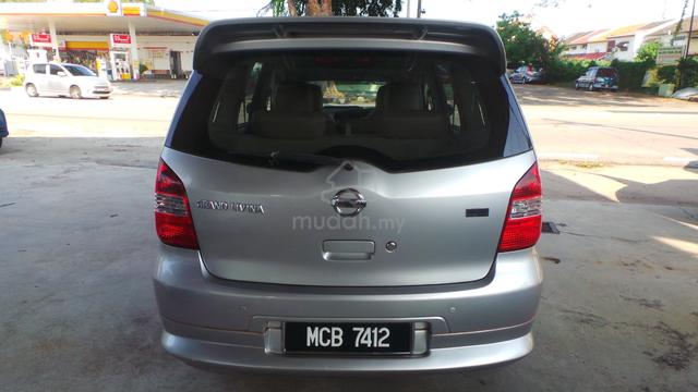 2011 Nissan GRAND LIVINA 1.6 PREMIUM/LUXURY (A) - 4