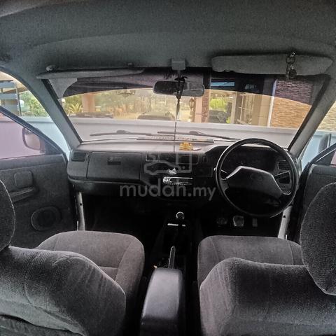 1998 Toyota UNSER 1.8 GLi (M) - 2