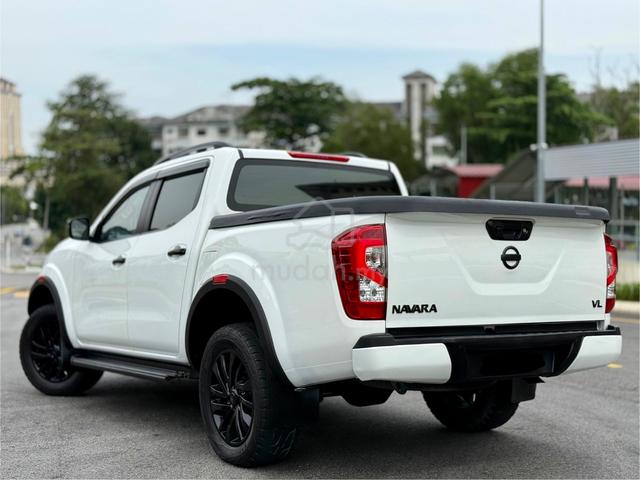 Nissan NAVARA 2.5 VL PRO 4X BODYKIT 8XKM 2017 / 18 - 4