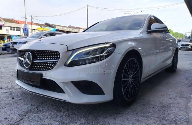 2019 Mercedes Benz C-CLASS 2.0 200 AMG LINE (CKD) - 2